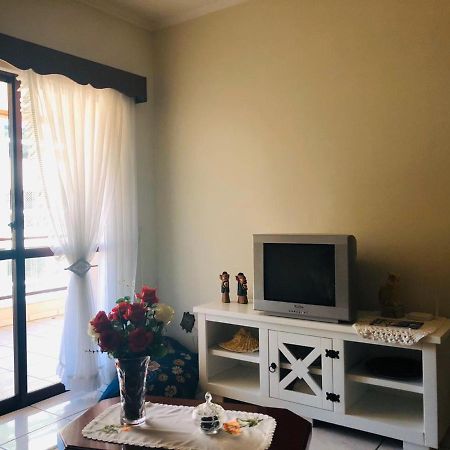 Excelente Apartamento Meia Praia - Itapema Esterno foto