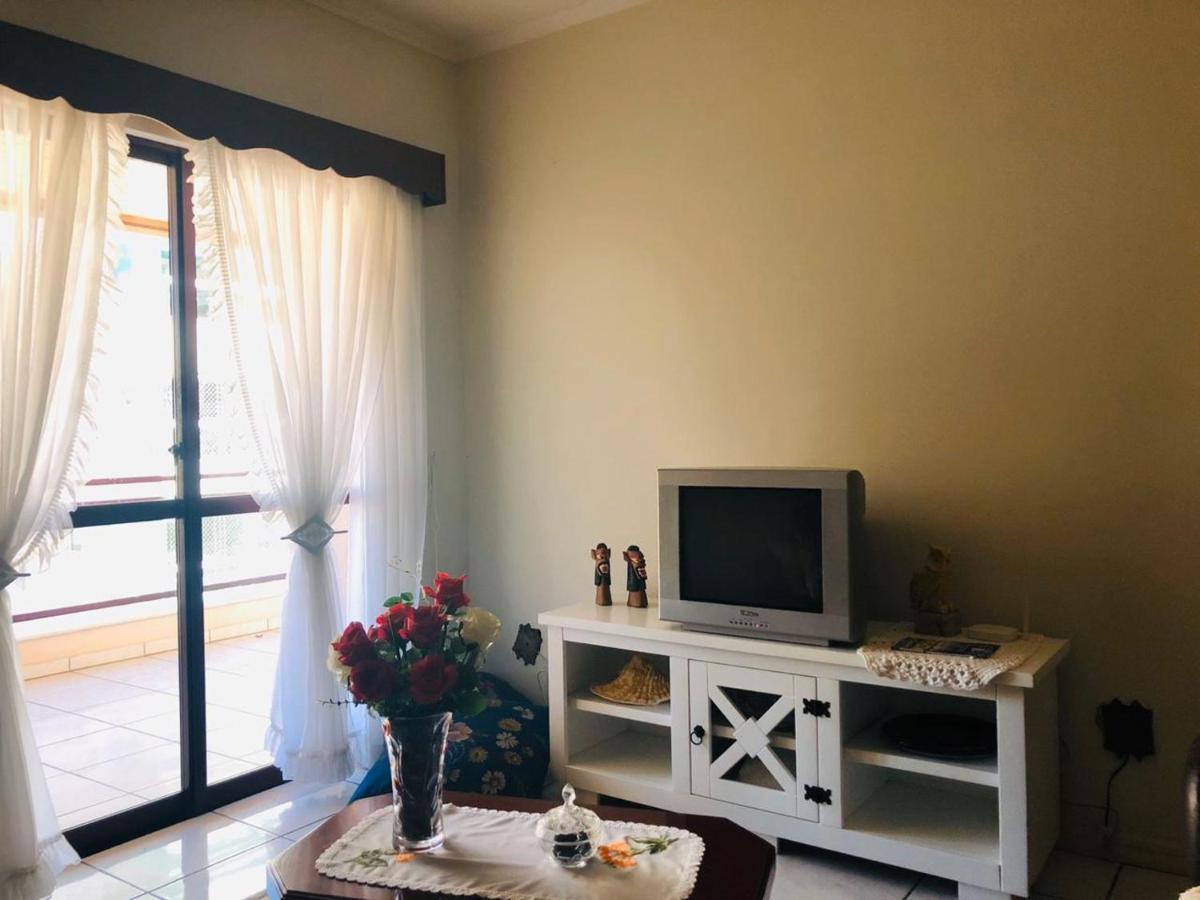 Excelente Apartamento Meia Praia - Itapema Esterno foto