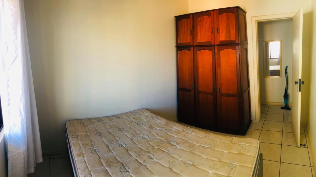 Excelente Apartamento Meia Praia - Itapema Esterno foto