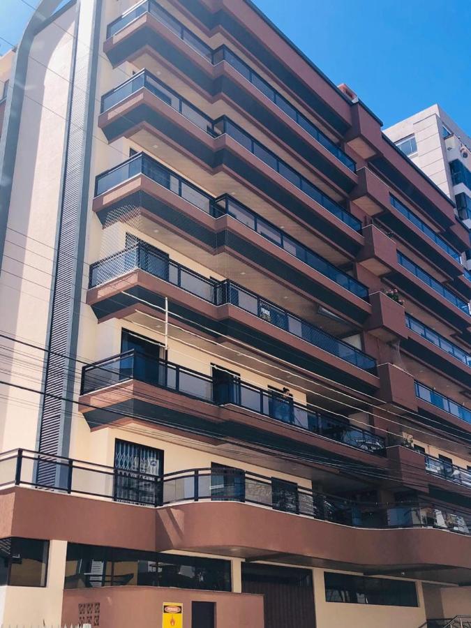 Excelente Apartamento Meia Praia - Itapema Esterno foto