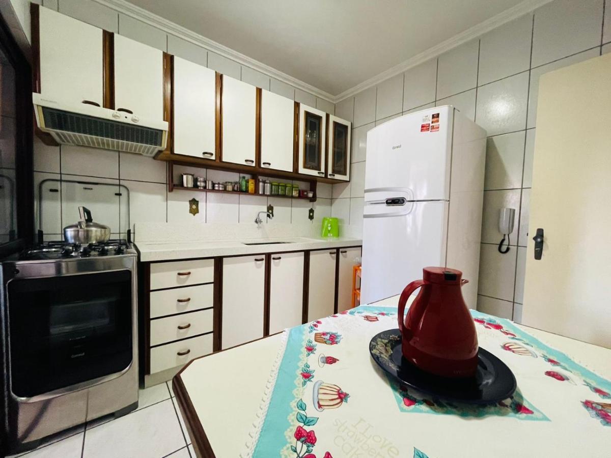 Excelente Apartamento Meia Praia - Itapema Esterno foto